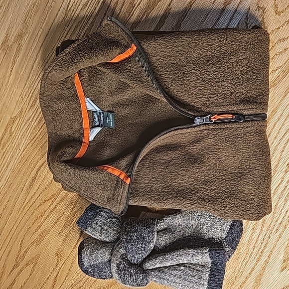 Woolrich Men's Fleece Vest in Large - Picture 5 of 5